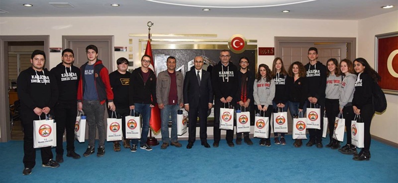 İstanbul Kabataş Erkek Lisesi Öğrenci Ve  Öğretmenlerinden,  Vali Demirtaş'a Ziyaret