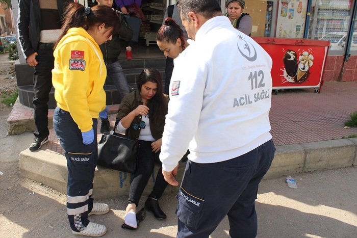 Otobüsten düşen kadın yaralandı