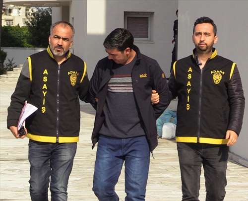 Midibüsteki hırsızlık güvenlik kamerasında