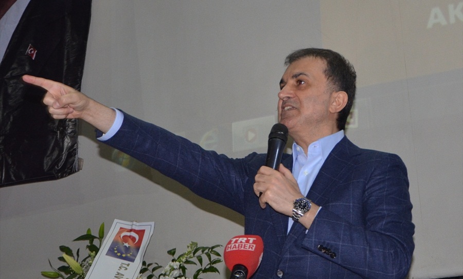 Bakan Çelik:"Biz kardeşlerimize zeytin dalı uzatıyoruz"