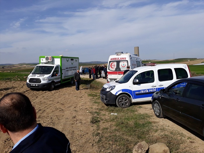 Aracında tüfekle vurulmuş halde ölü bulundu