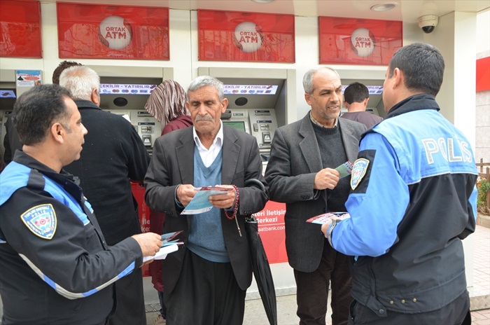 Kozan'da "dolandırıcılık" uyarısı 