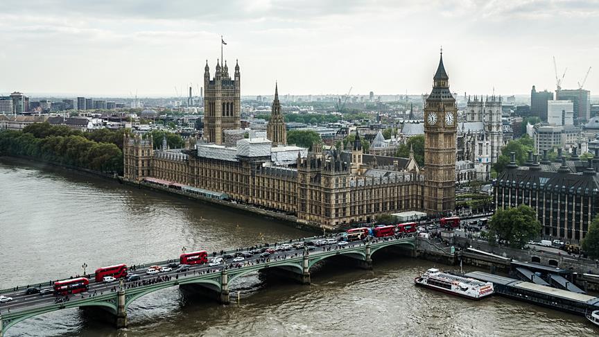 Londra'da İslamofobi, Trump ve ırkçılık karşıtı gösteri düzenlendi