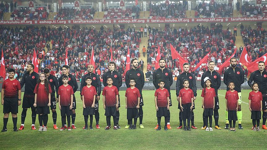 A Milli Futbol Takımı Karadağ'a konuk oluyor