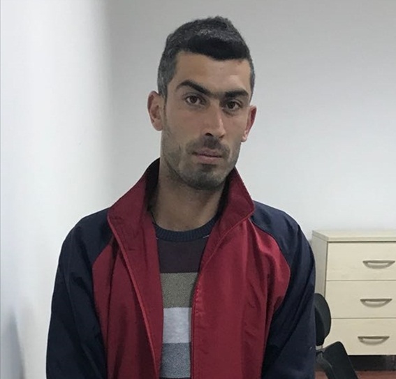 Uygulamadan kaçan şüphelinin aracından esrar çıktı