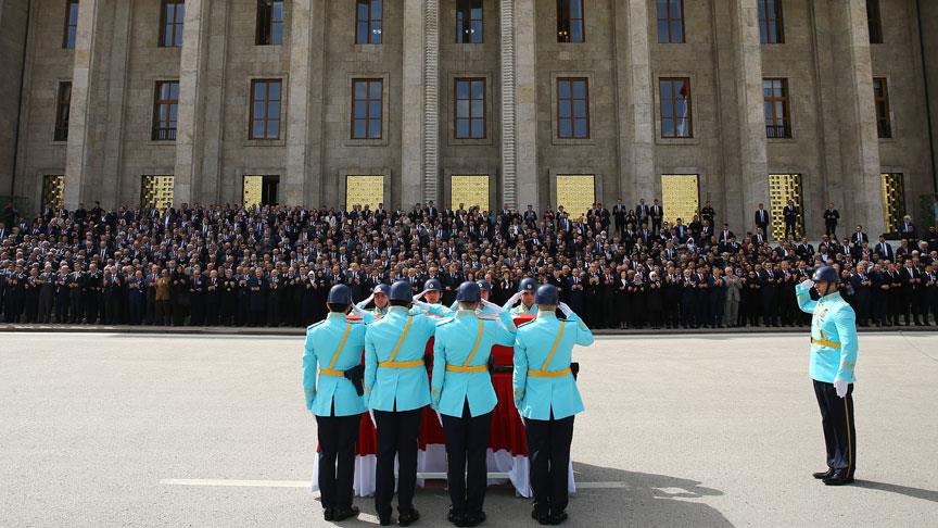 Hasan Celal Güzel için TBMM'de tören düzenlendi