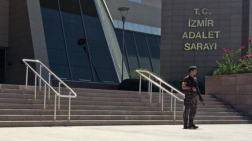 İzmir'deki FETÖ davasında 104 sanığa ağırlaştırılmış müebbet