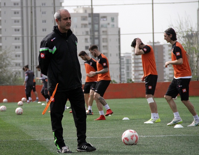 Adanaspor'dan kınama mesajı