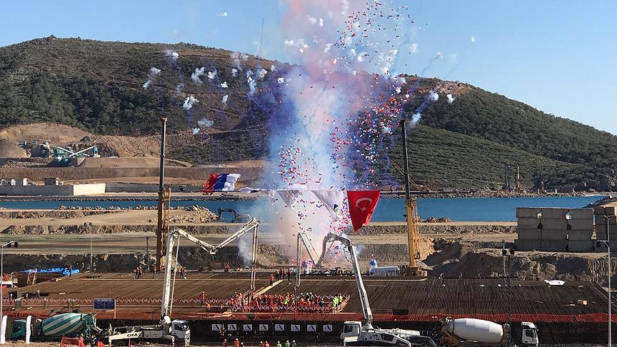 Akkuyu Nükleer Santrali'nin temeli atıldı