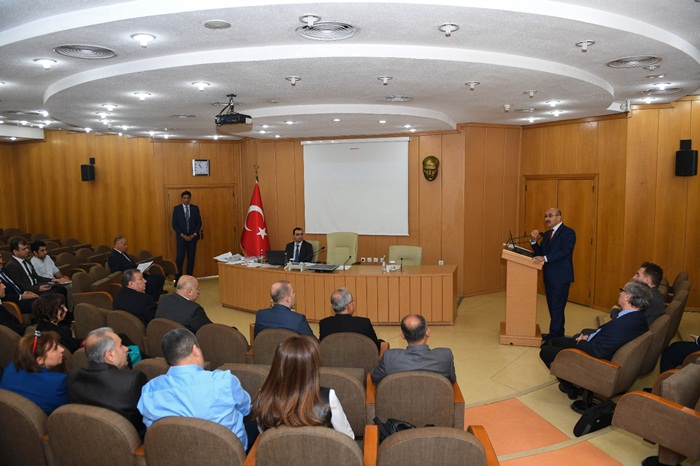 Vali Demirtaş’ın Başkanlığında “Gıda İhtisas Organize Sanayi Bölgesi” Toplantısı