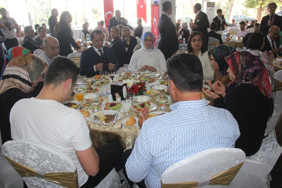 Emniyet Müdürü Yıldız: "Bu milletin evlatları, bizlere şahadette örnek oldu" 