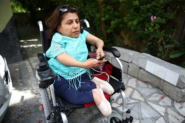 Kapkaç mağduru Ayşe Cingöz yaşadıklarını anlattı​​​​​​​..
