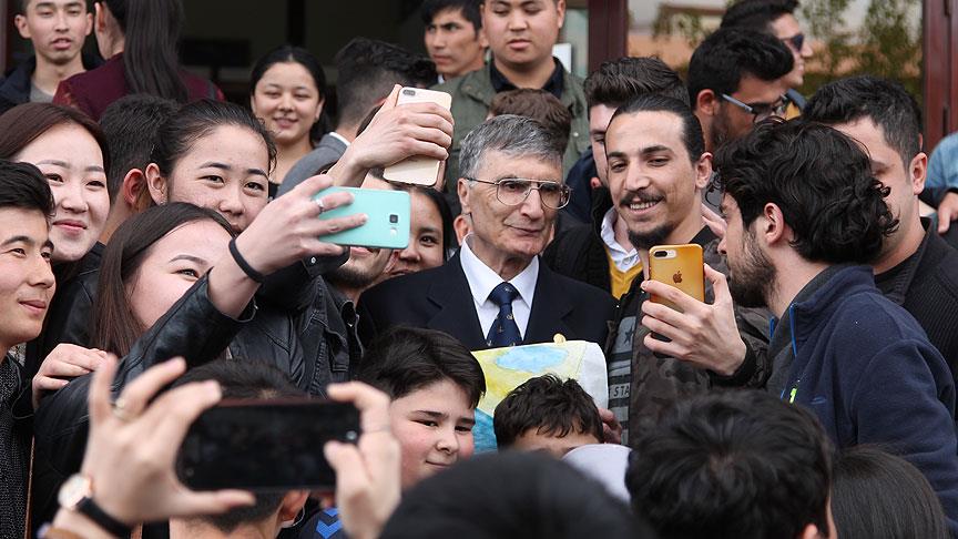 Aziz Sancar: "Türk dünyasına bilim lazım"