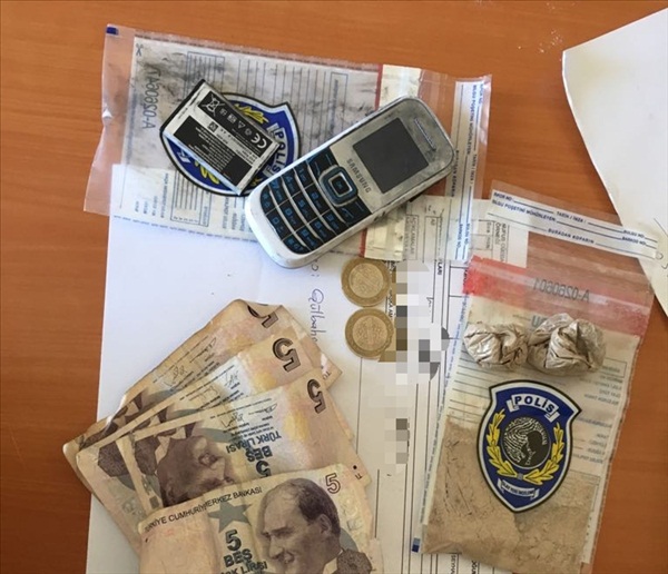 Polis denetiminde silah ve uyuşturucu yakalandı