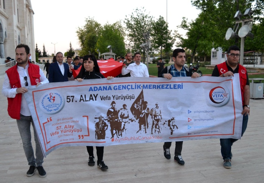 Adana Gençlik Merkezleri tarafından 57.Alay Vefa yürüyüşü düzenlendi