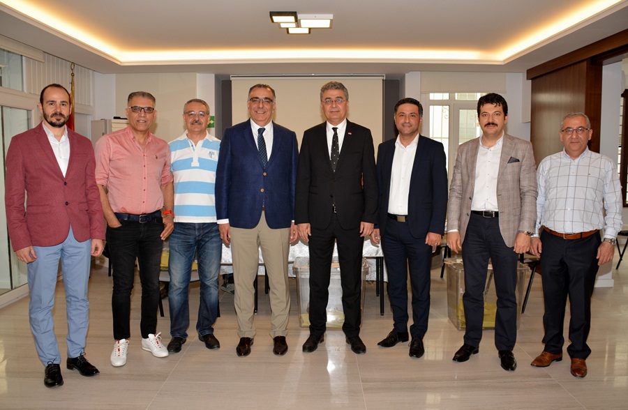 Adana Diş Hekimleri Odası'nda Fatih Güler güven tazeledi  
