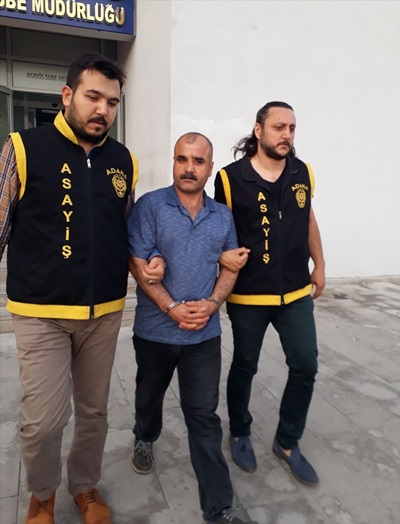 Aranan hükümlü saklandığı evde yakalandı