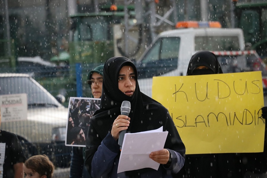 Adana'da ABD'nin Tel Aviv Büyükelçiliğini Kudüs'e taşımasına tepki