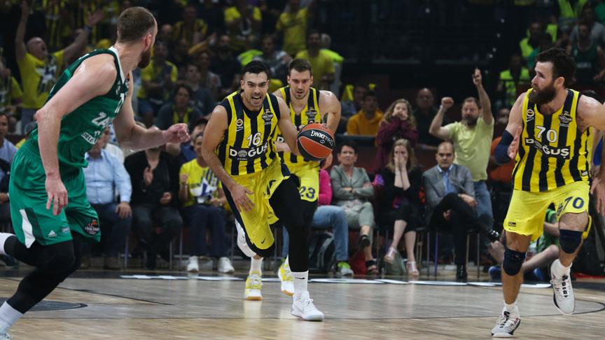 Fenerbahçe Doğuş şampiyon