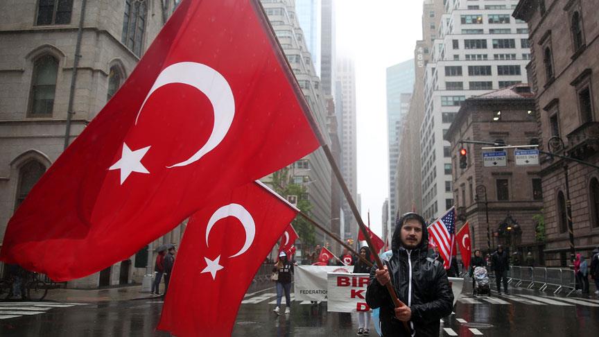 New York'ta 37.Türk Günü Yürüyüşü gerçekleştirildi