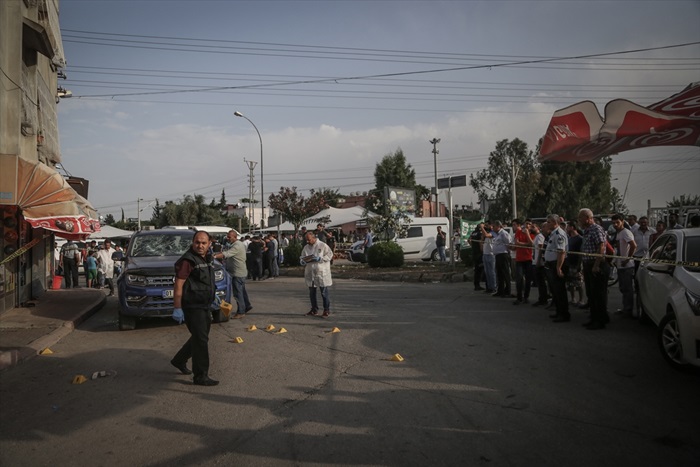 Adana'daki araç parkı kavgasında ölü sayısı ikiye yükseldi..