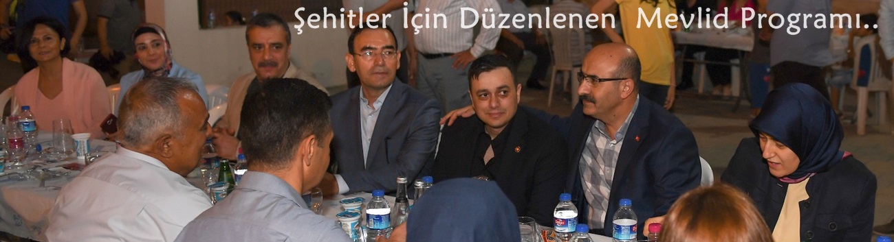 Vali Demirtaş, Şehitler İçin Düzenlenen Mevlid Programlarına Katıldı