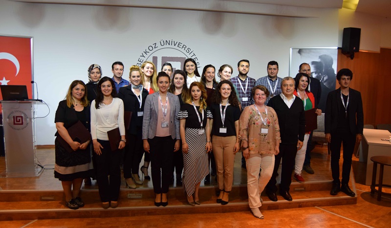 Sağlık ve Medya Sempozyumu’nda sağlık sektörü ile kadına şiddet değerlendirildi