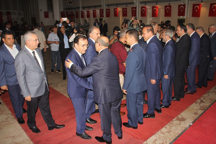 Adana'da bayramlaşma  