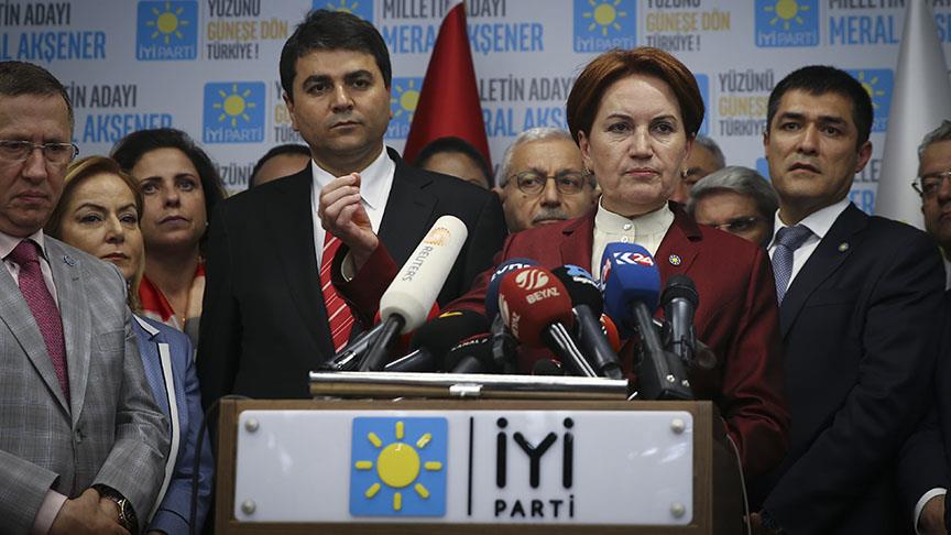 İYİ Parti'de 'Akşener kararı' teyit edildi