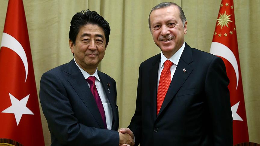 Japonya Başbakanı Abe'den Erdoğan'a tebrik