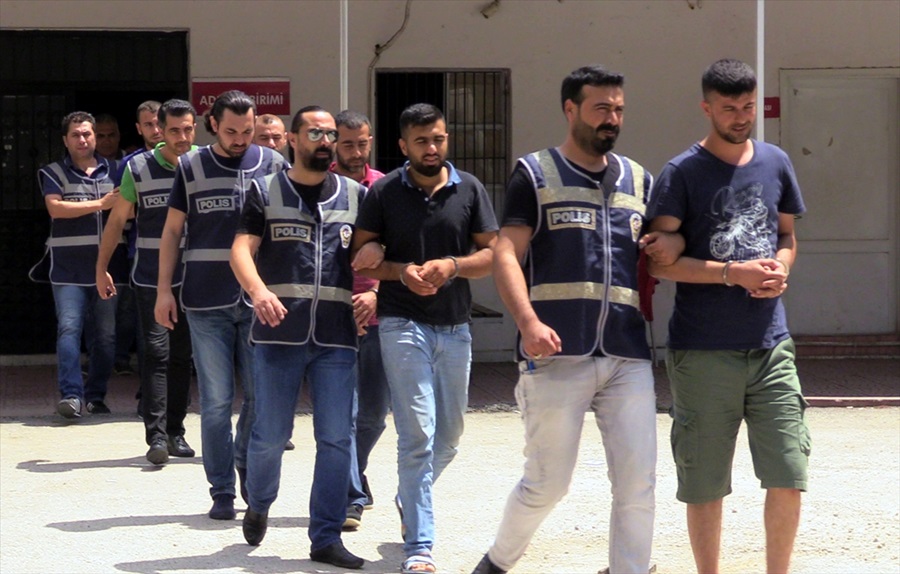 Adana'da iş yerinin kurşunlanması