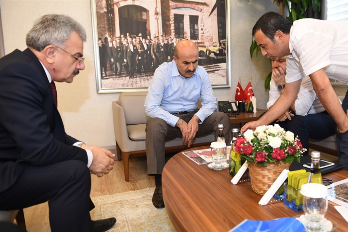 Vali Demirtaş, "OSB'lere Yönelik Çalışmalarımızı Kararlılıkla Sürdüreceğiz"