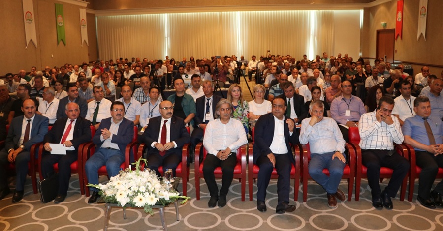 Adana'da Akdeniz Meyve Sineği ile Mücadele Toplantısı