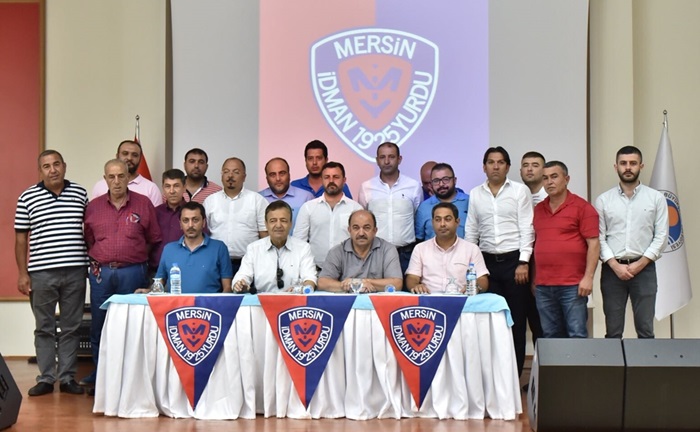 Mersin İdmanyurdu'nda nöbet değişimi 