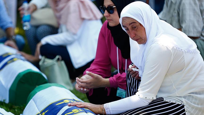 'Srebrenitsa'dan bugüne, hepimiz şehit aileleriyiz'