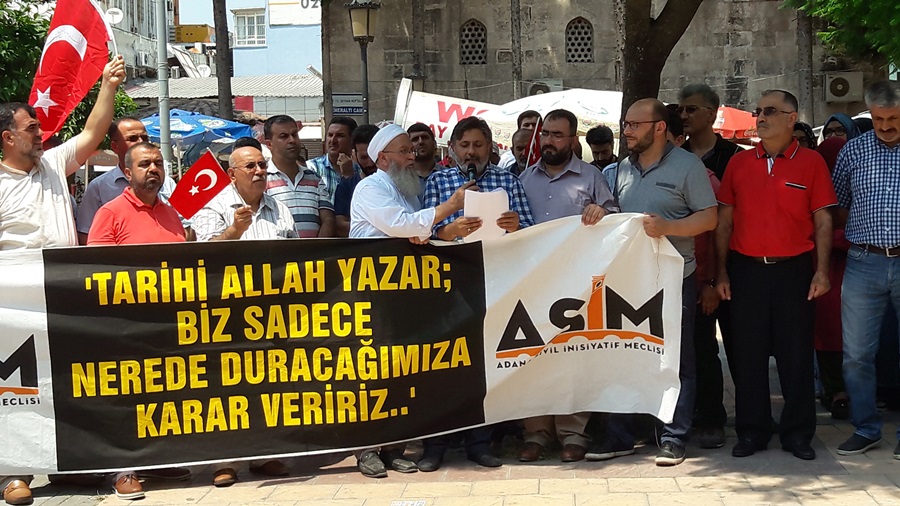 ASİM Cuma Namazı Çıkışı "15 Temmuz" Konulu Basın Açıklaması Yaptı..