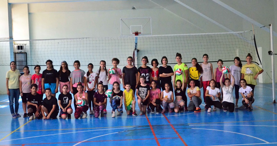 Voleybol İl Spor Okulları Devam Ediyor