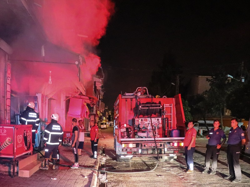 Adana'da yangın