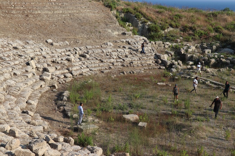 Magarsus Antik Tiyatrosu turizme açılacak