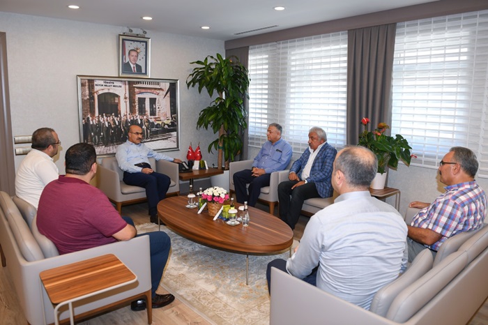 Fırıncı Ve Un Sanayicileri Vali Demirtaş'ı Ziyaret Etti
