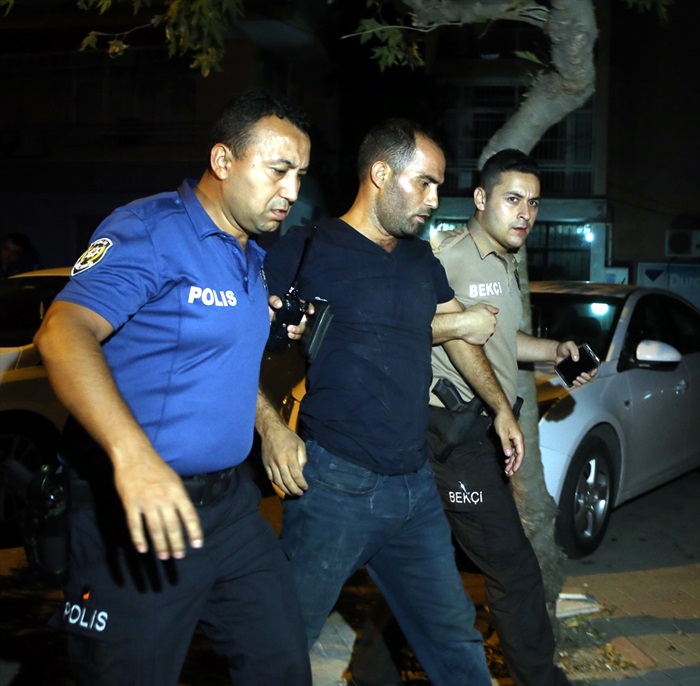 Polis zanlıyı ticari taksiyle kovalayıp yakaladı