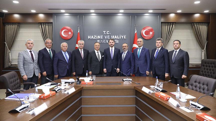 Bakan Albayrak TİM heyetiyle görüştü