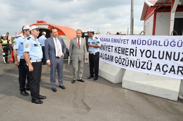 Adana'da otoban ve kontrol noktalarına "yaşam tüneli"