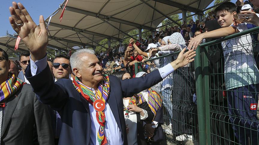 TBMM Başkanı Yıldırım: Ekonomimiz üzerinden yapılan operasyonlar bozulacaktır