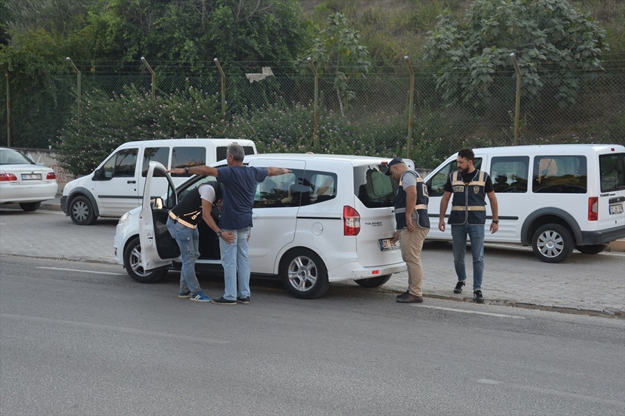 'Türkiye Güven Huzur' uygulamasında 3673 kişi yakalandı