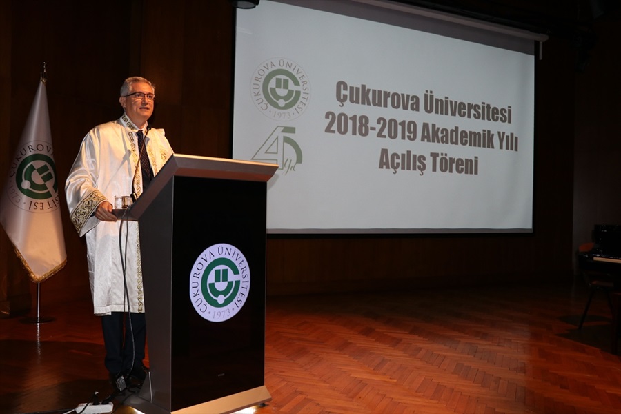 Çukurova Üniversitesi'nde yeni akademik yıl açılış töreni