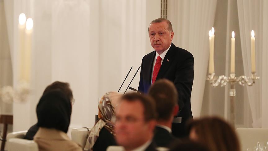 Erdoğan: PKK'nın Almanya'da binlerce mensubu elini kolunu sallaya sallaya dolaşmaktadır.