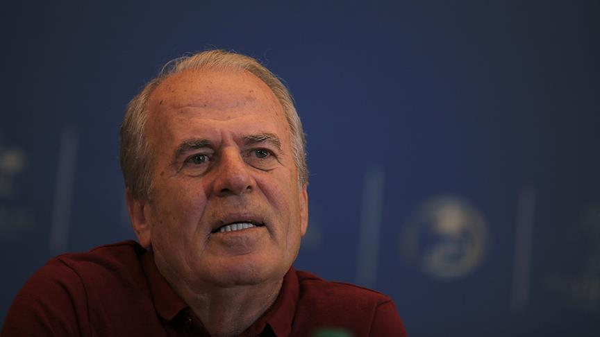 Mustafa Denizli görevinden ayrıldığını açıkladı