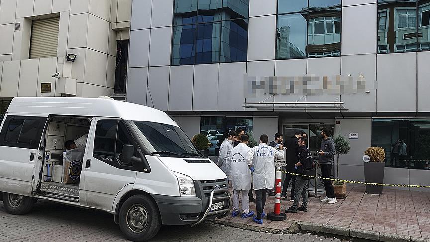 Silahlı saldırıya uğrayan doktor hayatını kaybetti