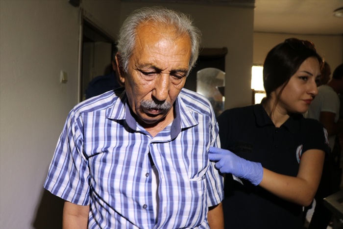 Kendini yaralayıp gasbedildiğini iddia etti